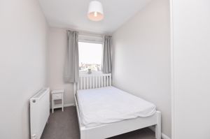 Bedroom - click for photo gallery